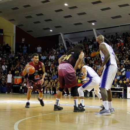 Ricky Tarrant Gigantes