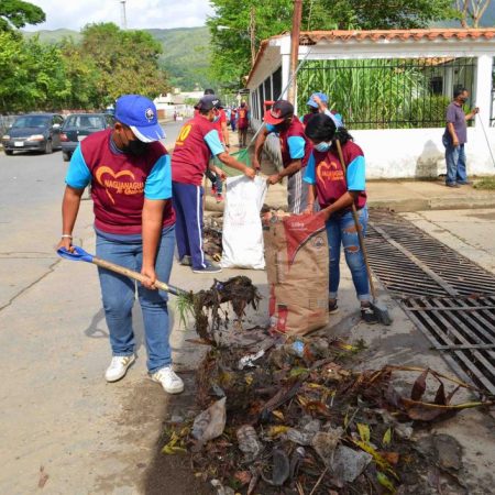 Alcalde Gutiérrez: Mantenimiento preventivo de drenajes evitó que la lluvia ocasionara daños mayores