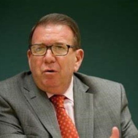 Edmundo González Urrutia