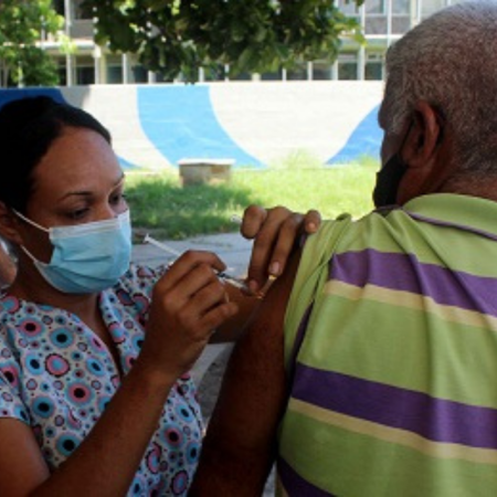 Mil 254 contagios de COVID registró el Gobierno este miércoles, 23 en Carabobo