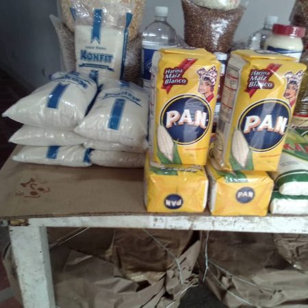 En los mercados, la mayoría de los rubros no llega a los rangos de precios estipulados por el Gobierno