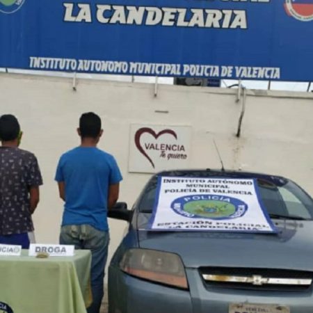 Detenidos dos presuntos traficantes en la parroquia Candelaria de Valencia