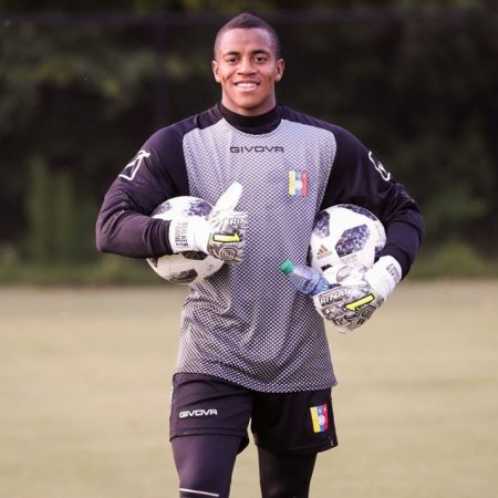 Wuilker Faríñez, portero titular de la selección venezolana de fútbol (Foto Archivo)
