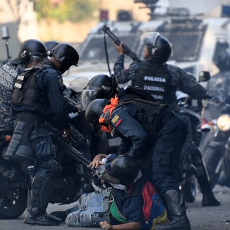 Provea dice que patrones represivos en Venezuela producen cada vez más víctimas