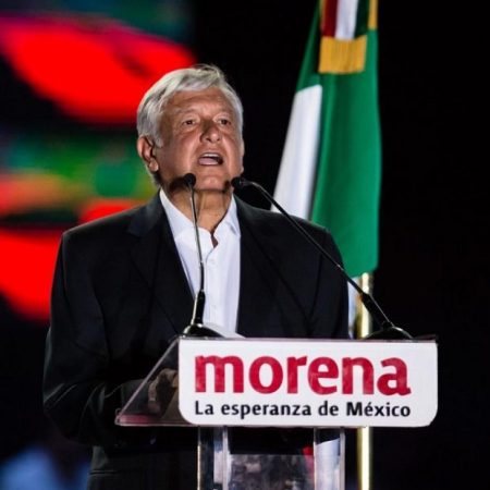 Diputados piden indagar si tolda de López Obrador recibió financiamiento del partido español Podemos