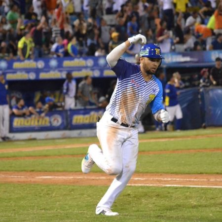 Andrés Eloy Blanco brilló con el madero al ligar perfecto de 3-3 con jonrón, par de anotadas y trío de carreras remolcadas./Foto: @Magallanes_bbc 