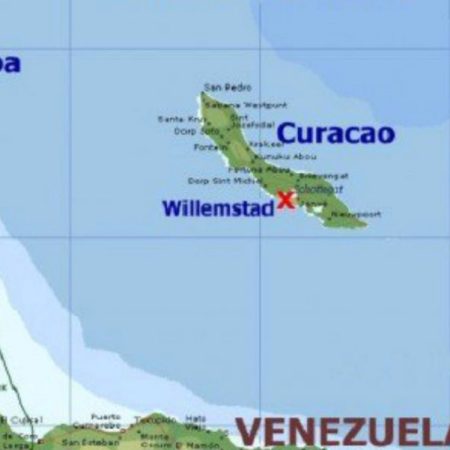 Venezuela e islas neerlandesas se preparan para reabrir frontera