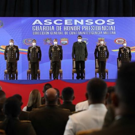 Ascensos militares. (Foto Cortesía de Últimas Noticias.)