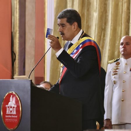 Maduro celebra que oposición no logró impedir toma de posesión presidencial