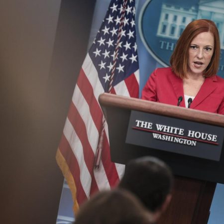 Casa Blanca urge a una mayor regulación de Twitter tras la compra por parte de Musk