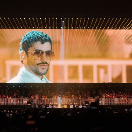 Bad Bunny faz show em São Paulo, em 20 de fevereiro de 2026 — Foto: @irisalvesc/Live Nation Brasil