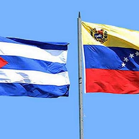 Relaciones fraternales con Cuba