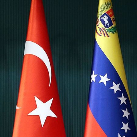 Cancilleres de Venezuela y Turquía acuerdan fortalecer la relación bilateral
