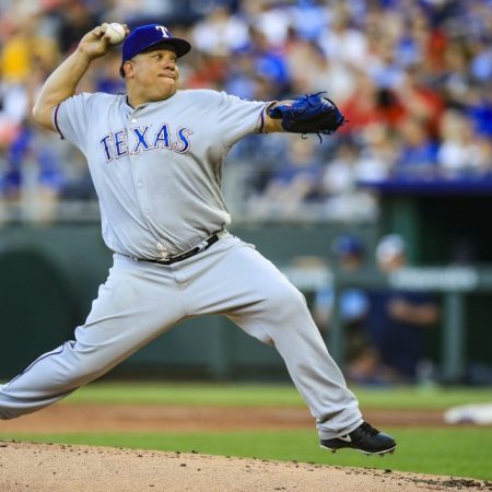 Bartolo Colón se llevó el triunfo la noche del lunes en Kansas City ante los Reales y de esa manera arribó a 244 juegos ganados de por vida./Foto: AFP