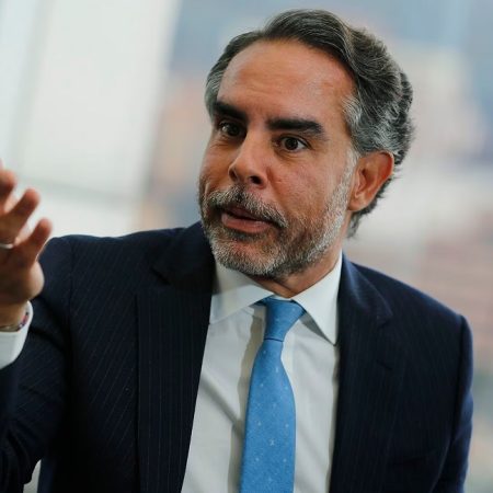 Benedetti denuncia amenazas y pide protección tras escándalo político en Colombia