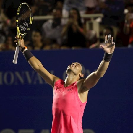Rafael Nadal celebrando su victoria en el abierto de Acapulco. / Foto archivo