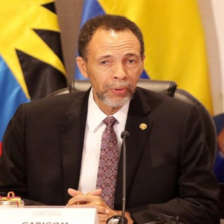 El secretario general asistente para las Relaciones Exteriores y de la comunidad de Caricom, Colin Granderson. EFE