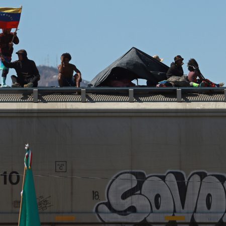 Venezolanos permanecen en norte de México con el temor de que EE.UU. los deporte