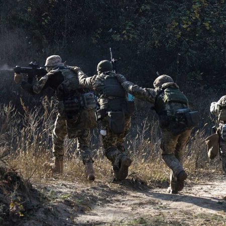 La Casa Blanca dice que Rusia está ejecutando a soldados que no cumplen órdenes