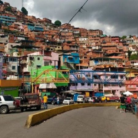 Reportado fuerte enfrentamiento en la Cota 905 la tarde de este miércoles