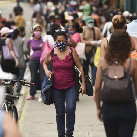 Autoridades reportan 42 nuevos casos de COVID este viernes