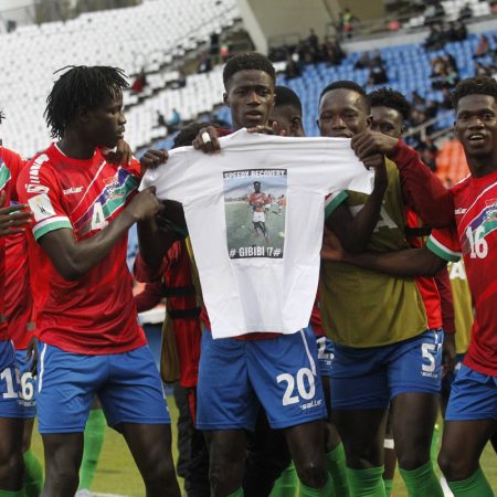 Gambia derrota