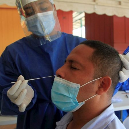 Colombia reporta 270 muertes y ya son 43 mil 765 los fallecidos por COVID-19
