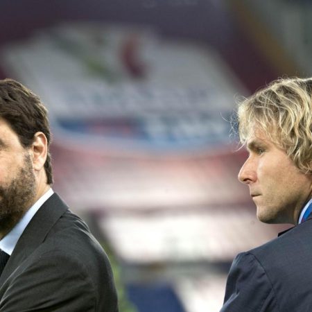 Dimite la junta del Juventus al completo, incluido Agnelli
