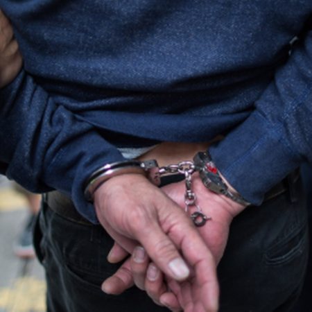 Ministerio Público: Detenido policía de San Diego acusado de asesinar a su expareja