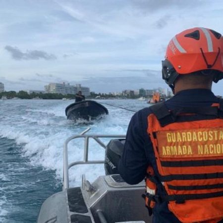 Armada colombiana busca a migrantes irregulares venezolanos desaparecidos en el caribe