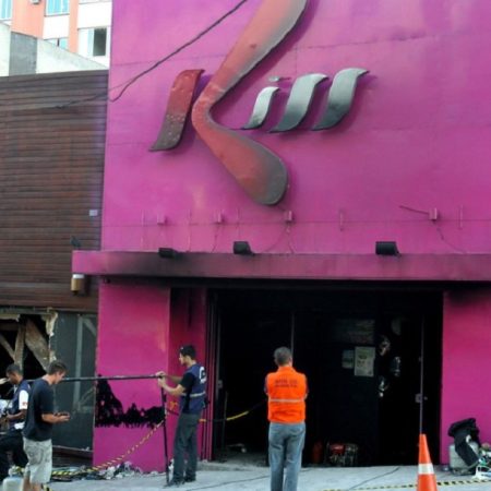 Supremo de Brasil ordena prisión para condenados por incendio con 242 muertos