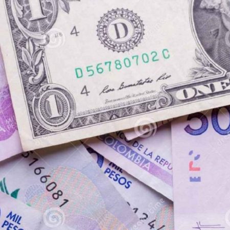 dolar-y-peso-colombiano-101234154-1-1132x670-339