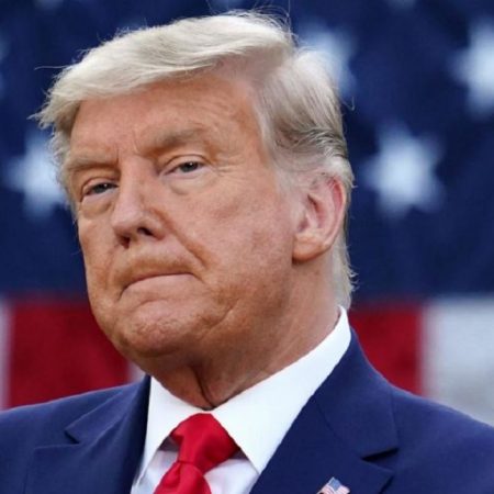 Trump arremete contra la fiscal de Nueva York que solicitó su comparecencia