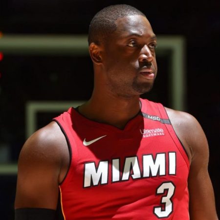Wade anunció su decisión de continuar su carrera en la decimosexta y última temporada en la NBA con el Miami/Foto: nba.com