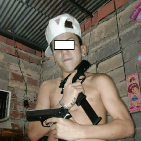 Este sería el presunto delincuente implicado en el asesinato de la pareja. (Foto Twitter).