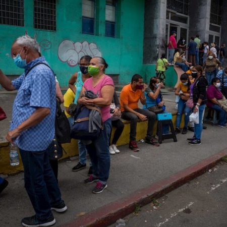 64 casos de COVID-19 reportó el chavismo este miércoles