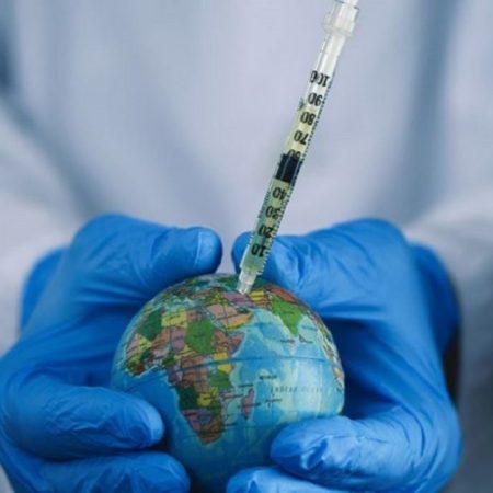 Erradicación de la COVID es viable, más que la de la polio, aseguran expertos