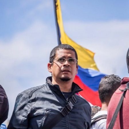 El politólogo venezolano y director del portal informativo Punto de Corte, Nicmer Evans, privado de libertad. (Cortesía)