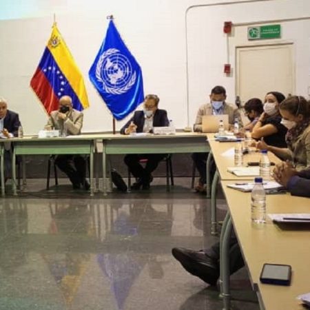 FAO y Venezuela evalúan planes para la protección alimentaria en la región