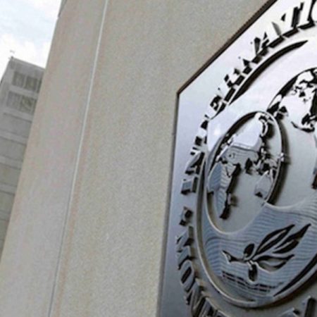 El FMI renueva un alivio de deuda para 28 países por la COVID-19
