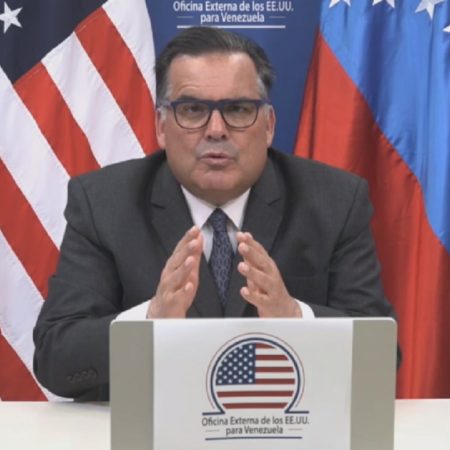 Estados Unidos espera que Maduro no obstaculice la candidatura de Edmundo González