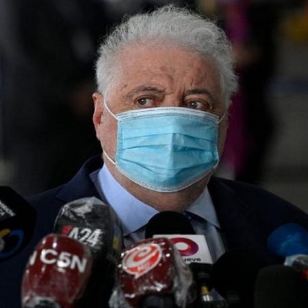 Ginés González García, ex ministrode Salud de España