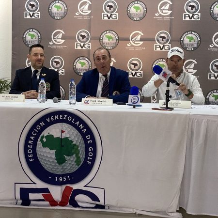 Rueda de prensa sobre el Abierto de Golf de Venezuela. Foto cortesía Mishel Fuentes.