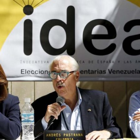 participantes de la Iniciativa Democrática de España y las Américas (IDEA) (Foto referencial)
