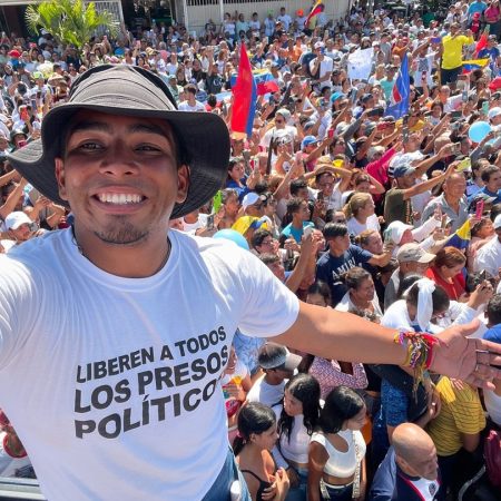 Liberado integrante de Vente Venezuela Javier Cisneros