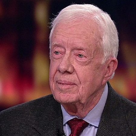 Maduro recuerda la contribución de Jimmy Carter contra "intentos desestabilizadores"