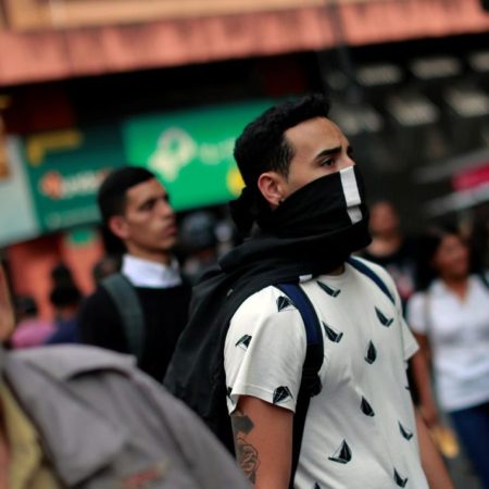 Encuesta UCAB: 37% de los jóvenes venezolanos ni estudia ni trabaja