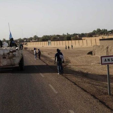 Cuatro muertos en ataque contra convoy humanitario gubernamental en Mali