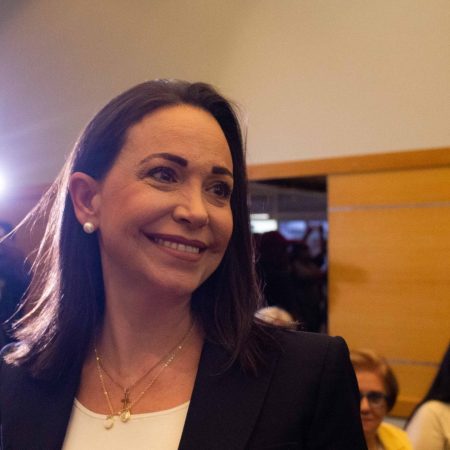 #EnClaves | Las propuestas económicas y sociales del plan de gobierno de María Corina Machado