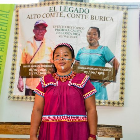 Idalia Andrade Degracia, mujer cacique en Costa Rica.